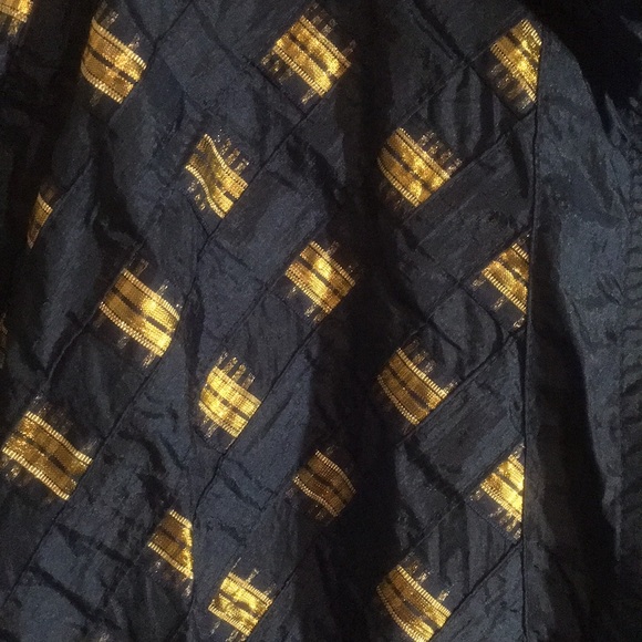 Vintage Windbreaker - Picture 3 of 3